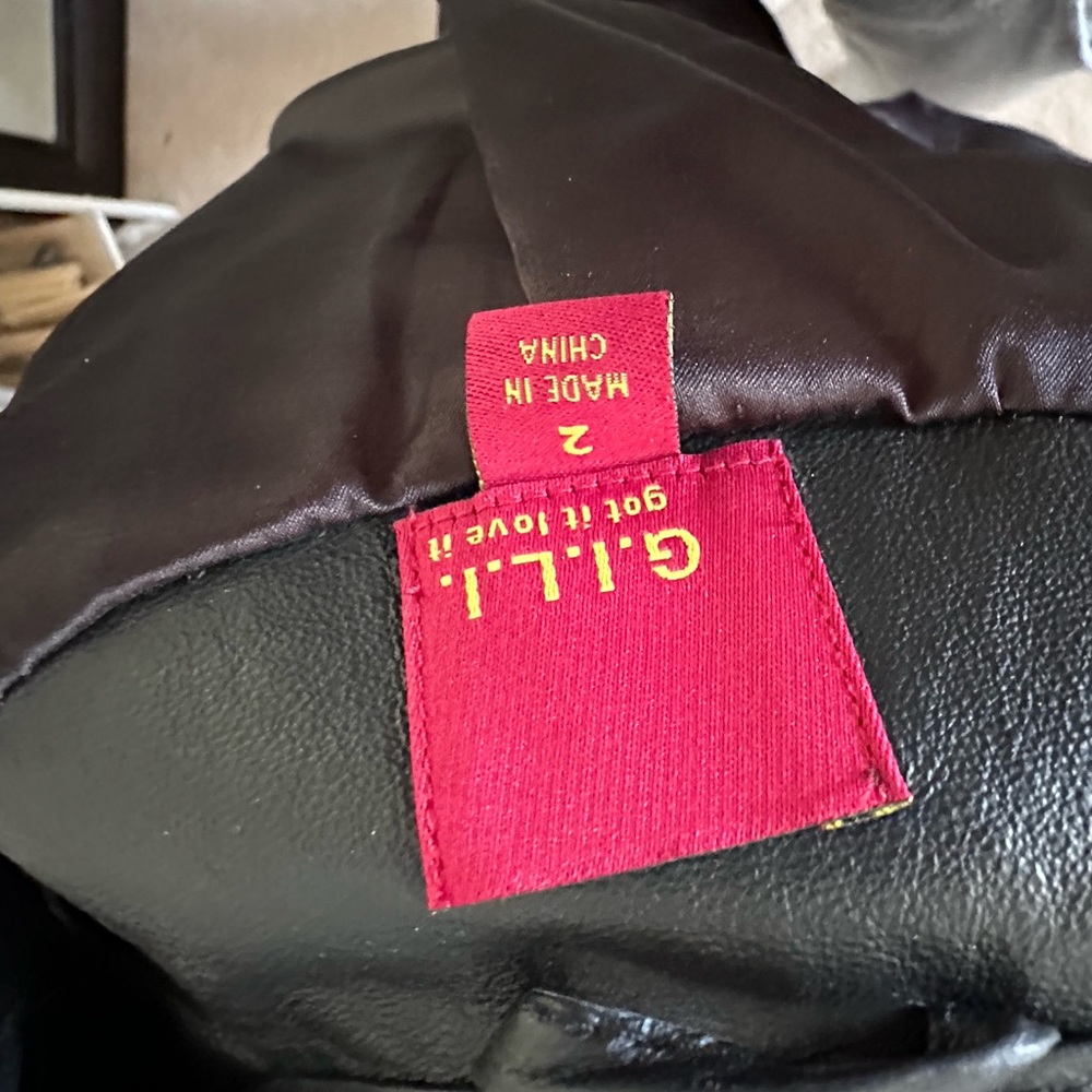 Jacket - Picture 5 of 6